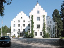 Schloss_Wartegg_01